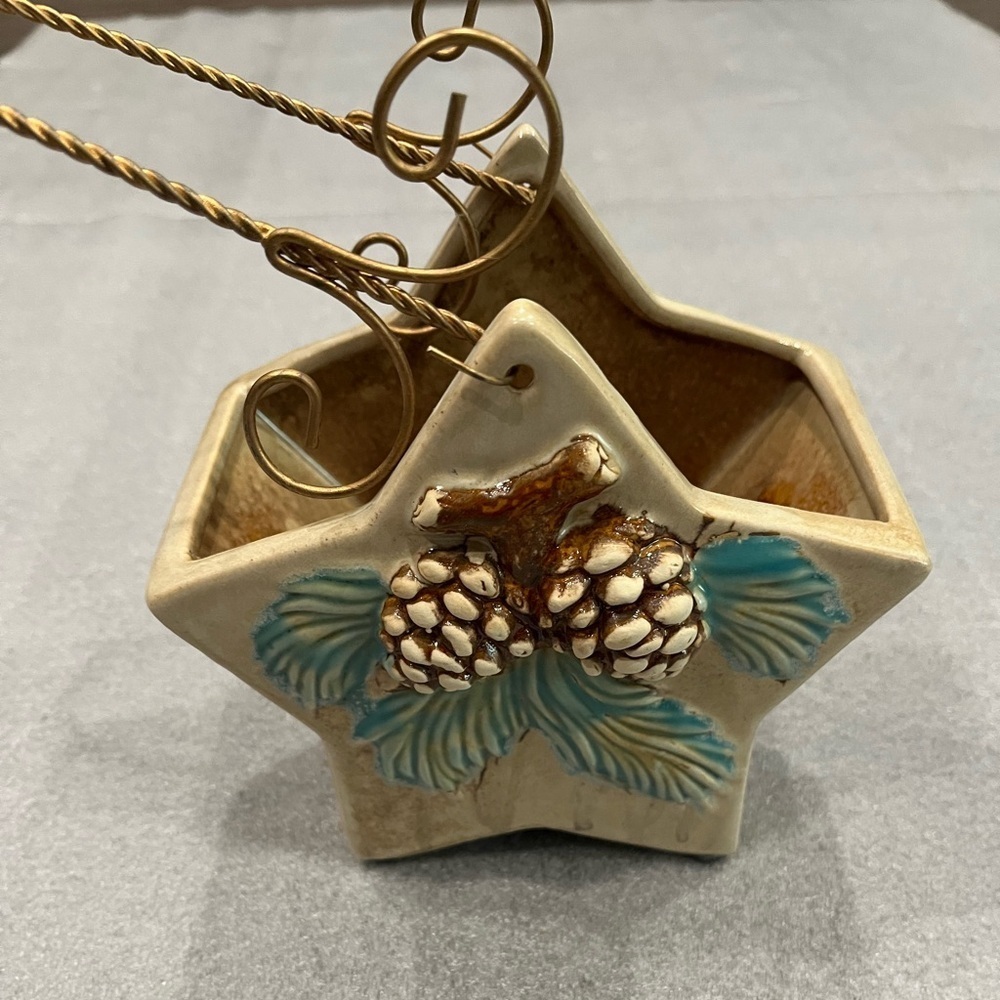 Star-Shaped ceramic Plant pot Holiday Ornament Holder EUC